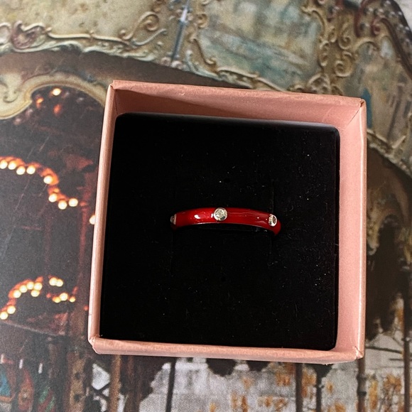 Red enamel ring with crystals ❤️✨ - Picture 5 of 5